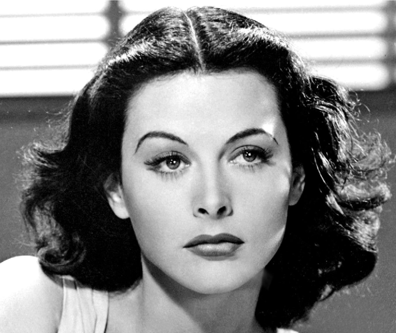 Figure 14 Hedy Lamarr, publicity photo for Comrade X, 1940